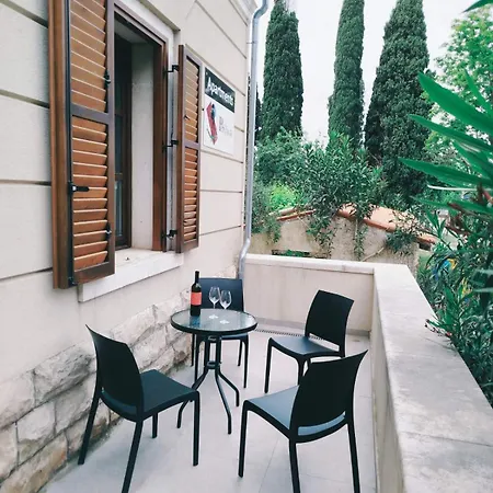 Appartement New!!!apartments Bonaparte